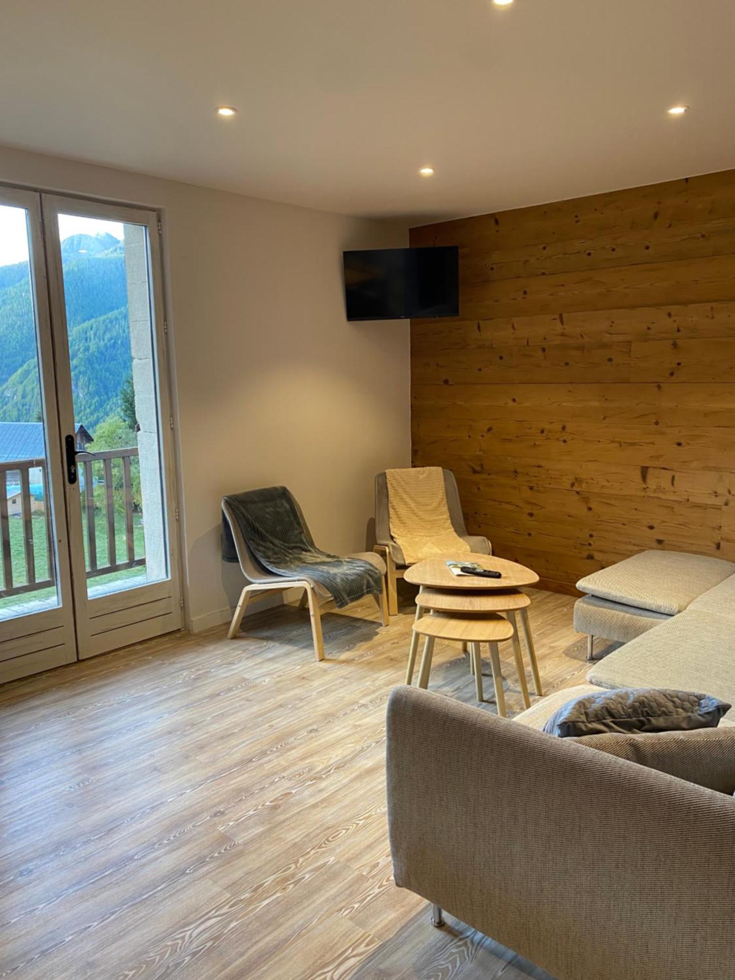 Le Chalet Des Sommets Арвьё Экстерьер фото