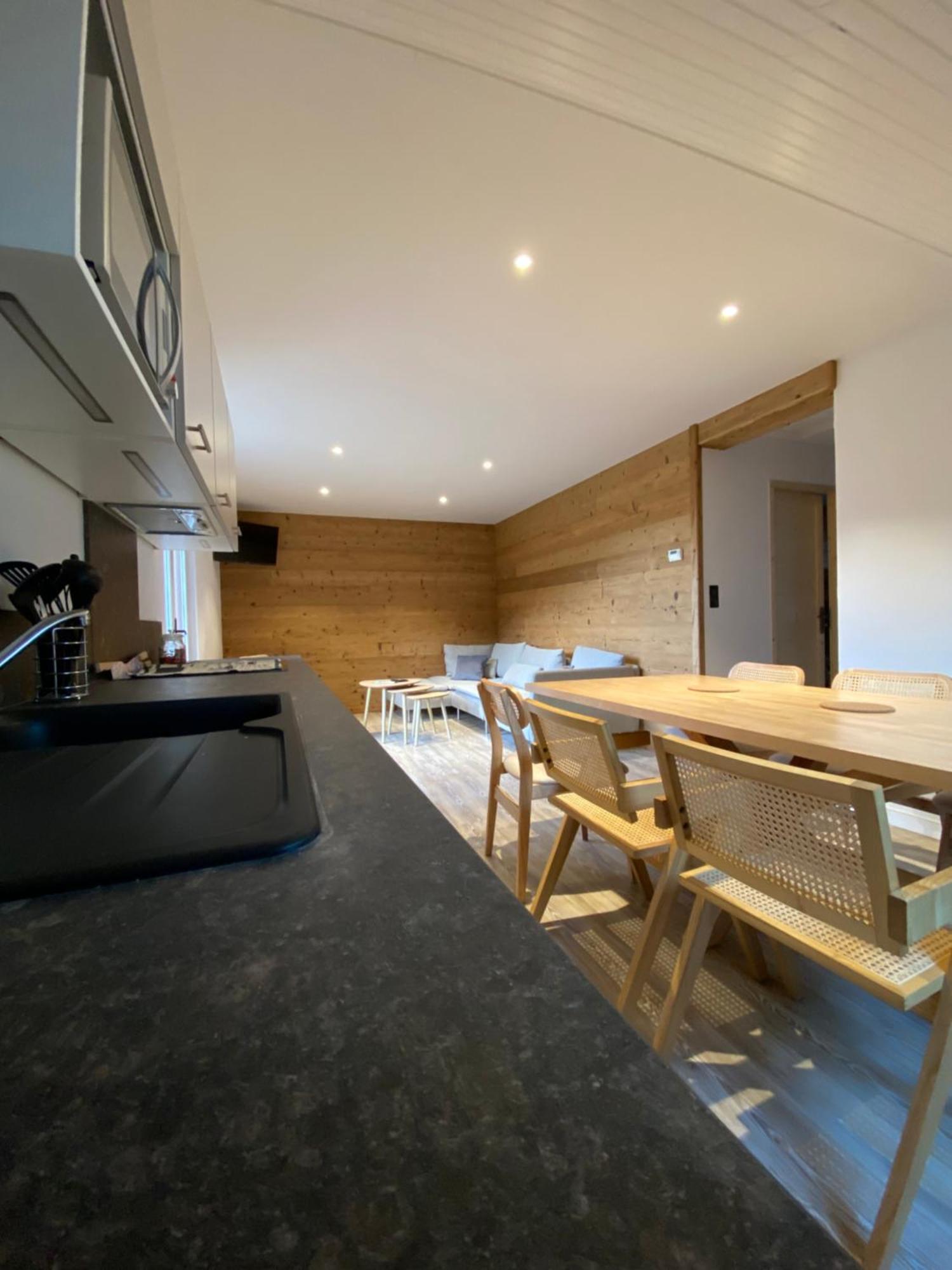 Le Chalet Des Sommets Арвьё Экстерьер фото